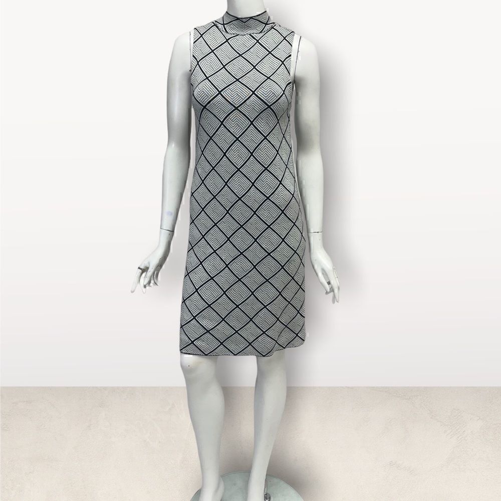 Catherine Malandrino Black & White Sleeves High Neck Knit Dress